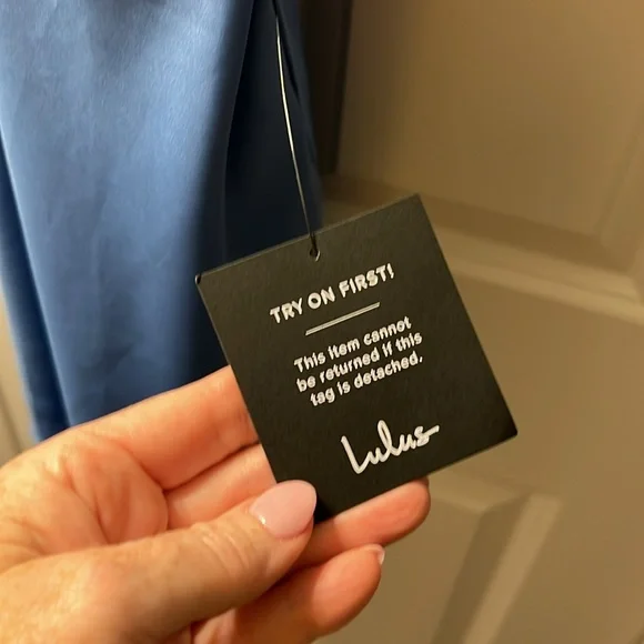 Lulu blue satin halter dress - Picture 3 of 9